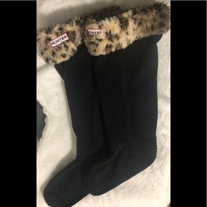 Hunter liner socks large fits size 7-10